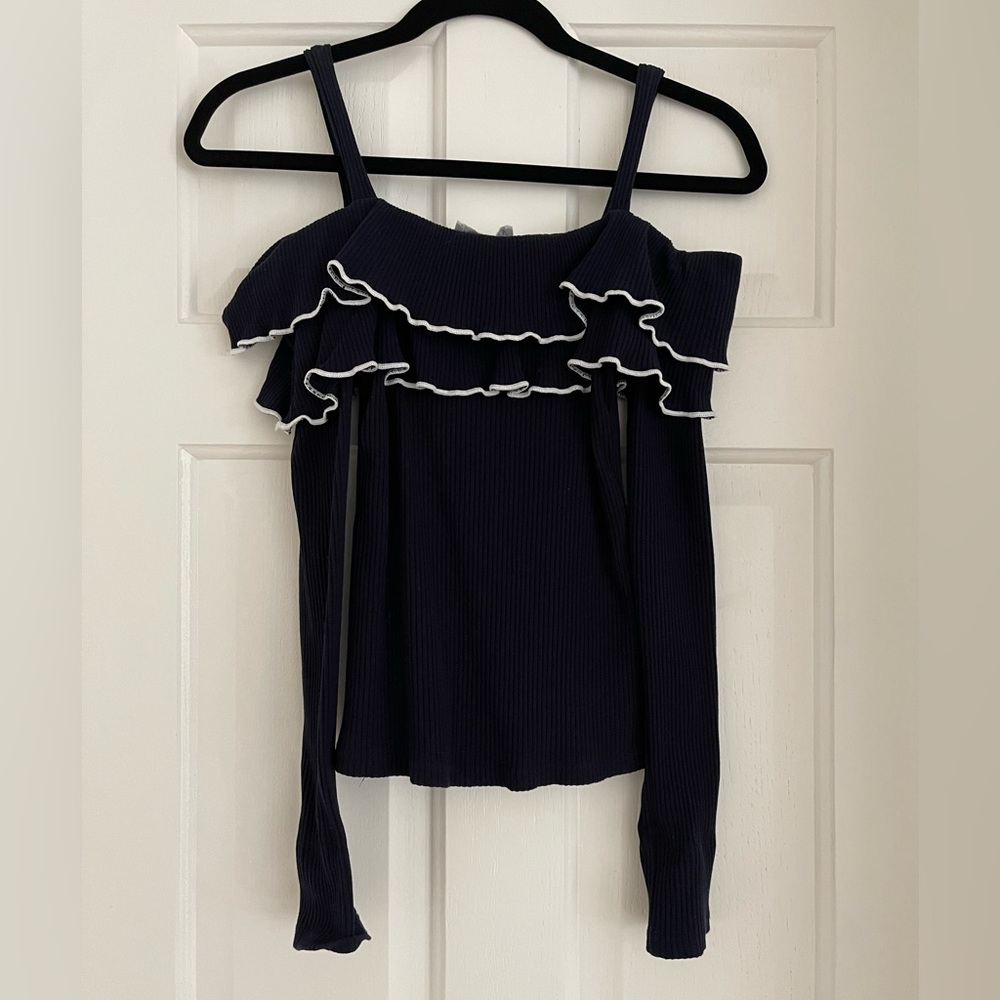 Revolve Top - Picture 5 of 6